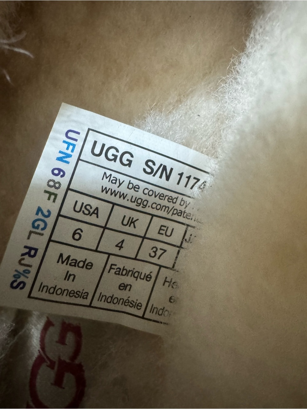 Ugg Tasman slippers women’s size 6 - Picture 5 of 5